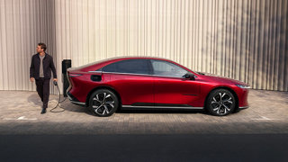 MAZDA CELEBRA IL FUTURO OGGI CON IL POWER BONUS SU MAZDA6e